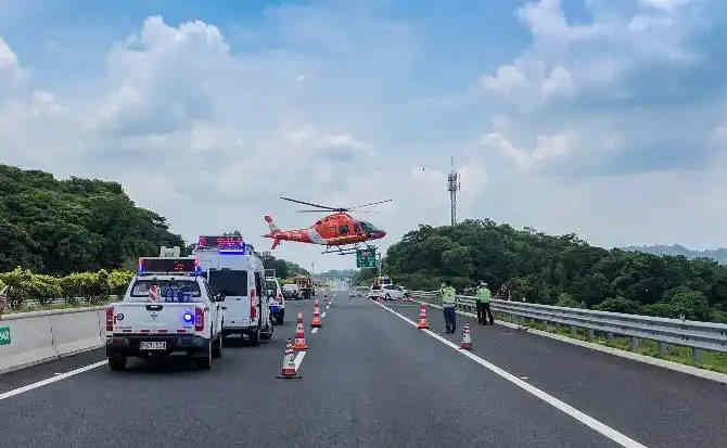 费县高速公路汽车救援案例
