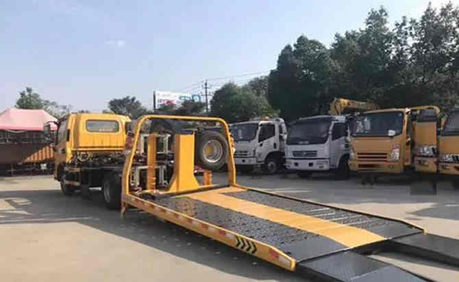 费县汽车中途维修案例